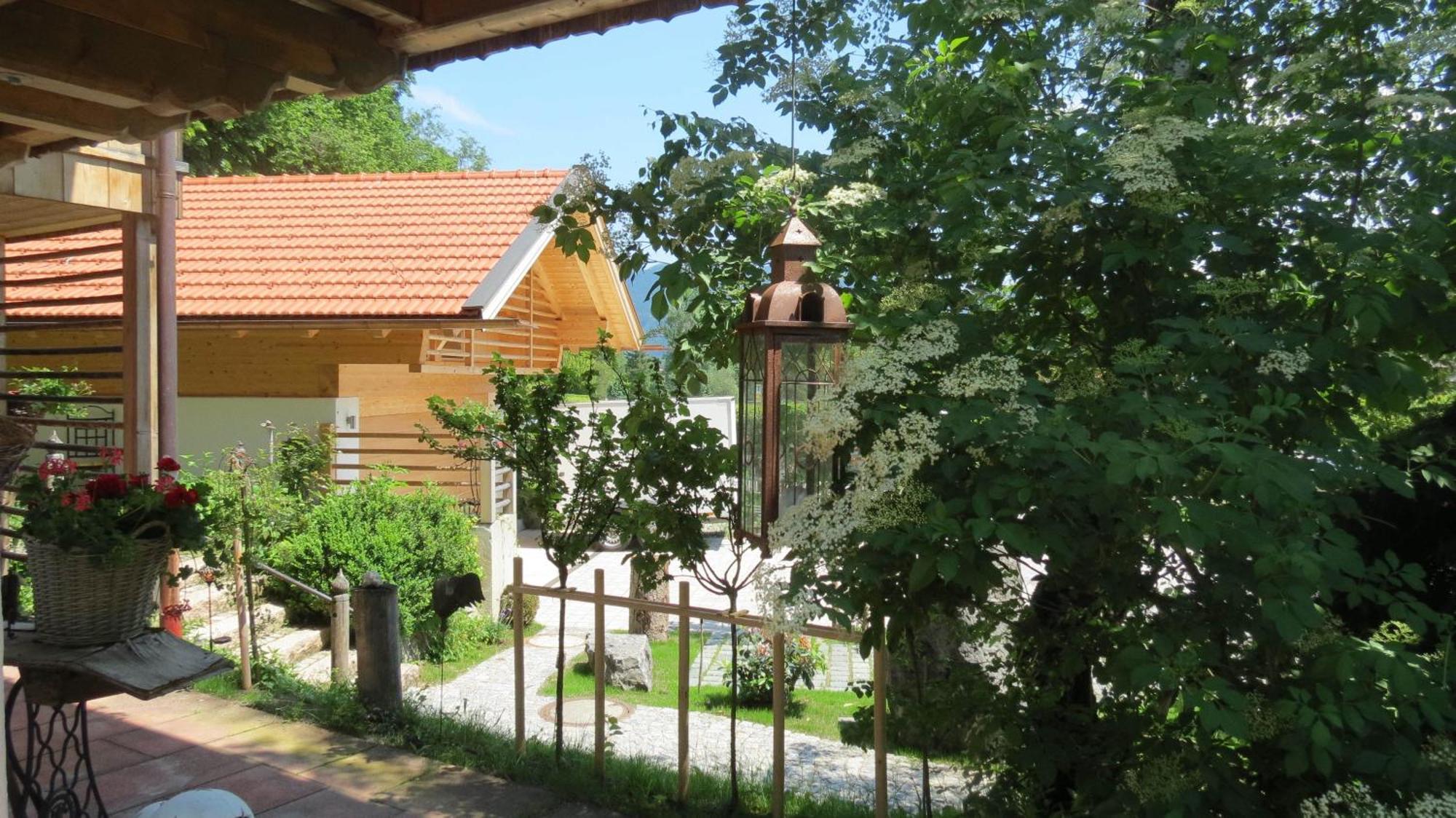 Landhaus Am Arzbach Bad Tolz Ruang foto