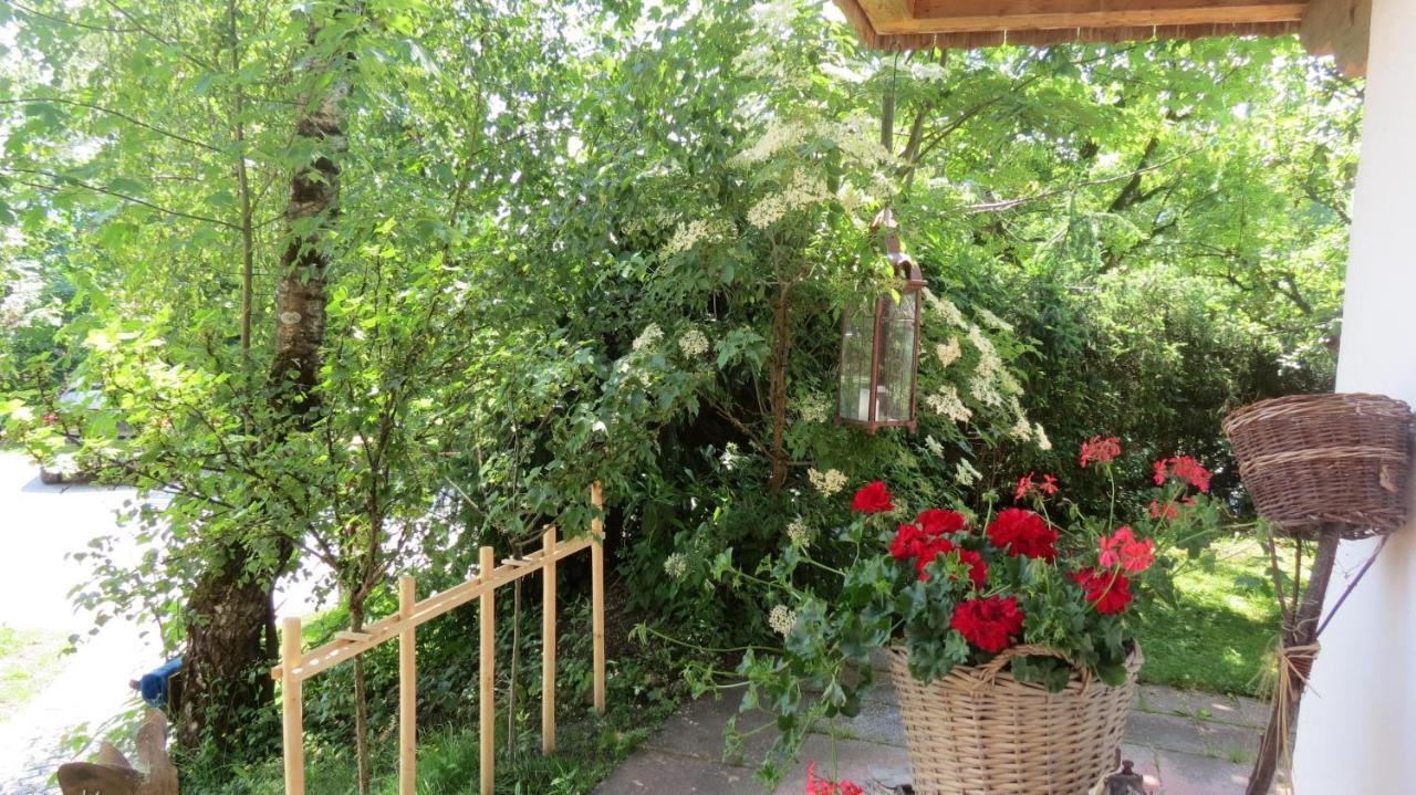 Landhaus Am Arzbach Bad Tolz Bagian luar foto